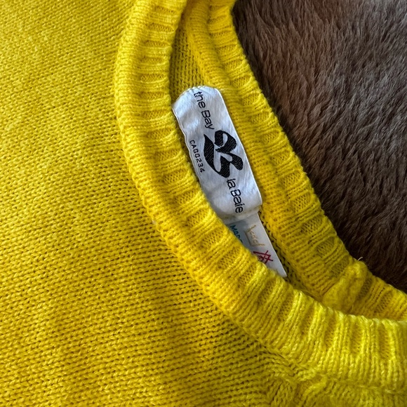 Vintage The Bay Brand Knit Sweater - Picture 3 of 4